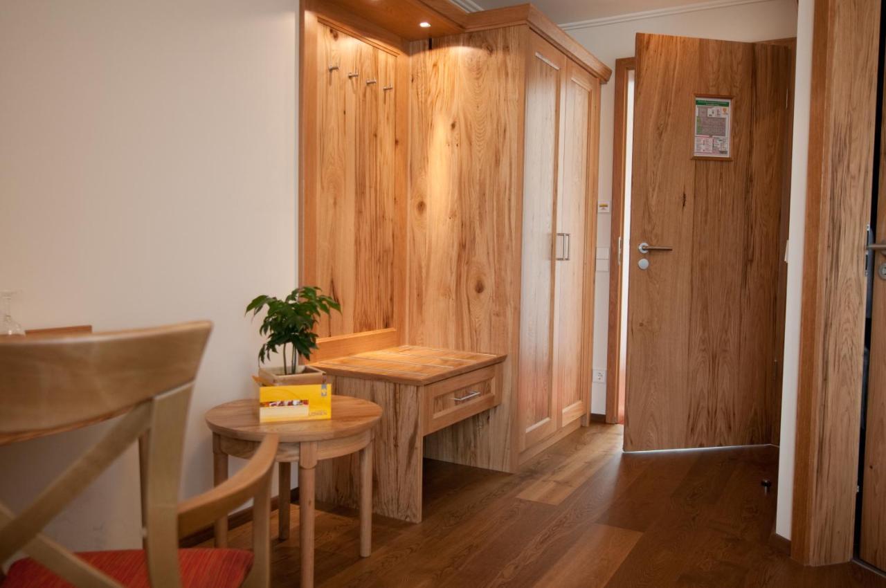 Hotel & Gasthof Loewen Ulm Eksteriør billede